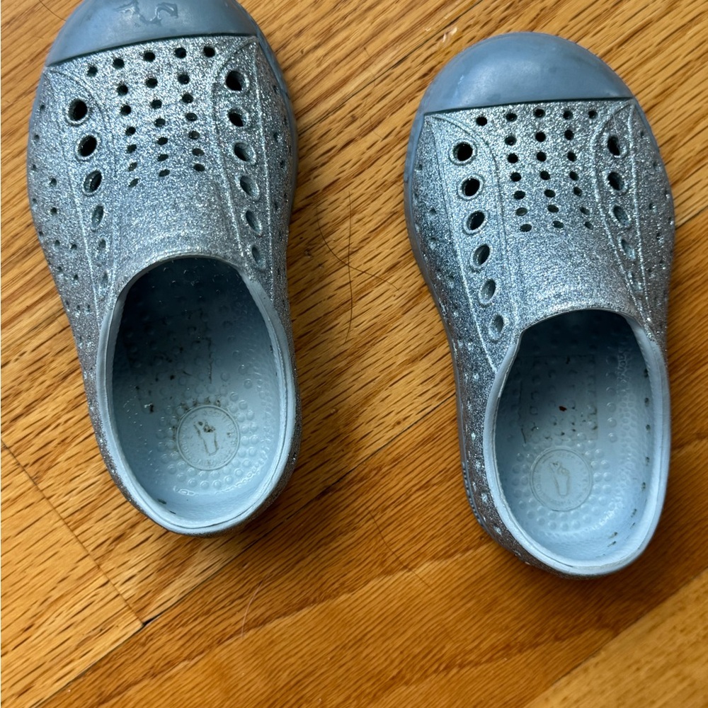 Native Kids Glitter Slip-On Shoes in Light Blue